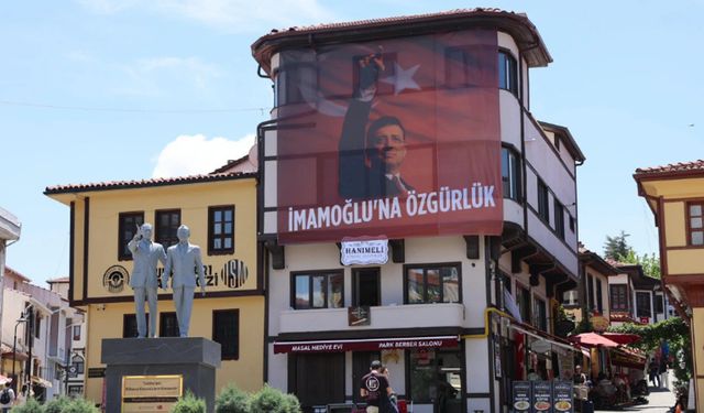 İmamoğlu posteri kaldırıldı, CHP’den sert açıklama geldi