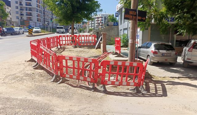 Eskişehir'de kazı çalışması trafikte aksamalara yol açtı