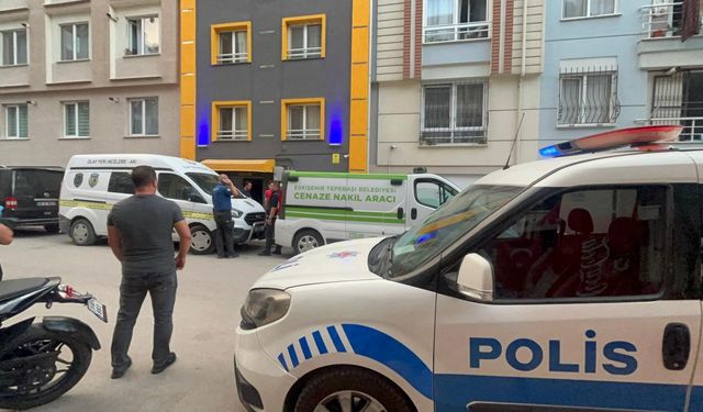 Eskişehir'de şüpheli ölüm: Merdivenlerde cansız bedenini buldular