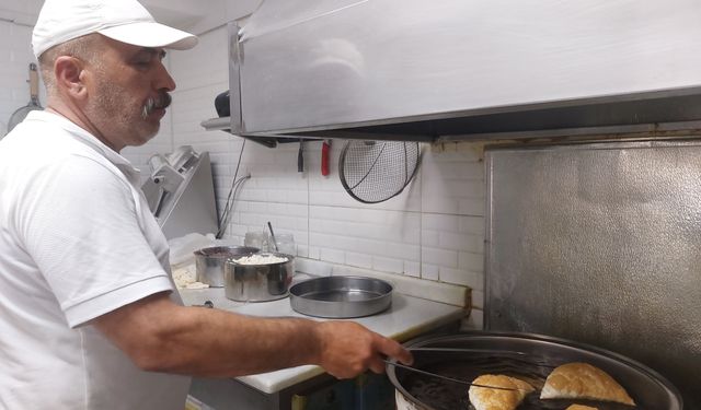 Eskişehir'in vazgeçilmez lezzeti için zor mesai