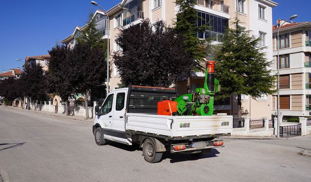 Tepebaşı’nda haşereyle mücadele devam ediyor