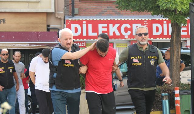 Eskişehir'de kanlı gecenin zanlıları yakalandı: Suç dosyaları kabarık!