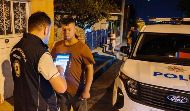 Eskişehir’de park ve sokaklarda göçmen denetimi