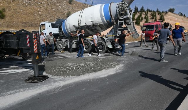 Eskişehir'de beton mikseri devrildi: 1 yaralı!