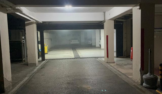 Büyükşehir Belediyesi önünde yangın paniği!