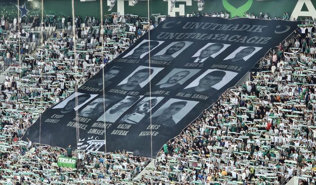 Eskişehir'deki orman şehitleri maç öncesinde saygıyla anıldı