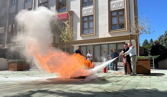 Eskişehir İl Müftülüğü’nde afet farkındalığı için tatbikat yapıldı