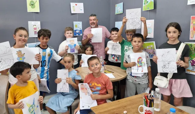 Ayvalık’ta çocuklar karikatür atölyesinde buluştu