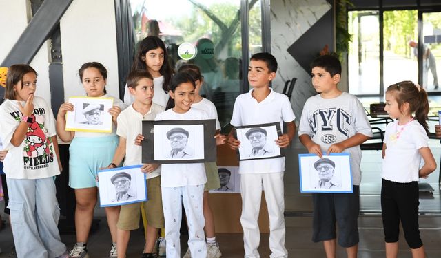 Osmangazi’de çocuklara tarih ve tiyatro sevgisi aşılandı