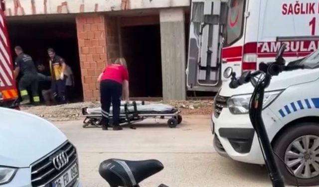 Eskişehir'de 2 metre yükseklikten düşüp hastanelik oldu
