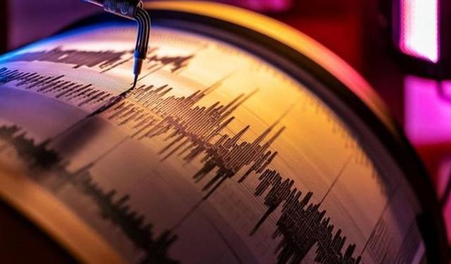 Son dakika deprem: Eskişehir de sallandı!