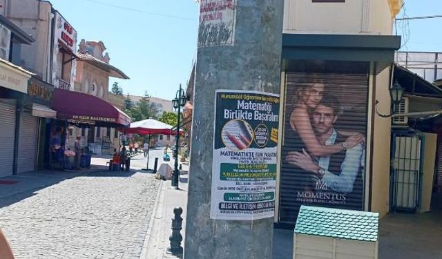 Eskişehir'de afiş kirliliği tepki çekiyor!
