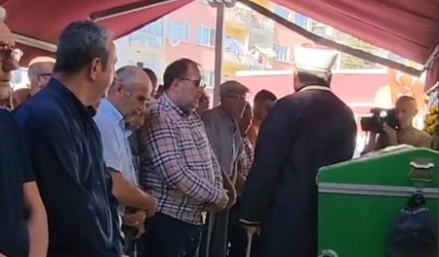 CHP önceki dönem İl Başkanı Rıdvan Atan son yolculuğuna uğurlandı!