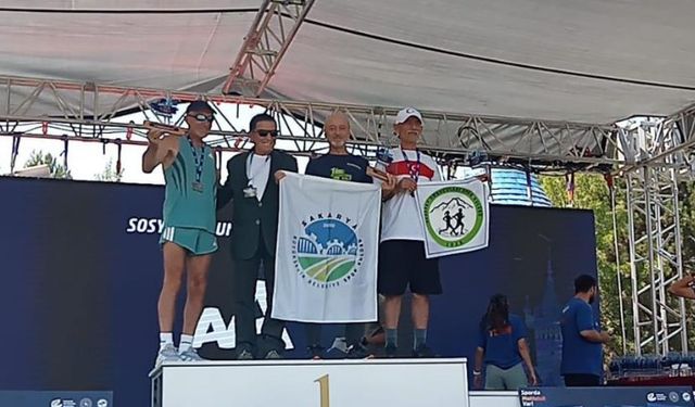 Eskişehir’deki Maraton’da Büyükşehir maratoncusundan birincilik!