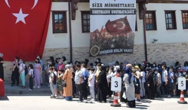 Minik kursiyerlerden kulüp ziyareti