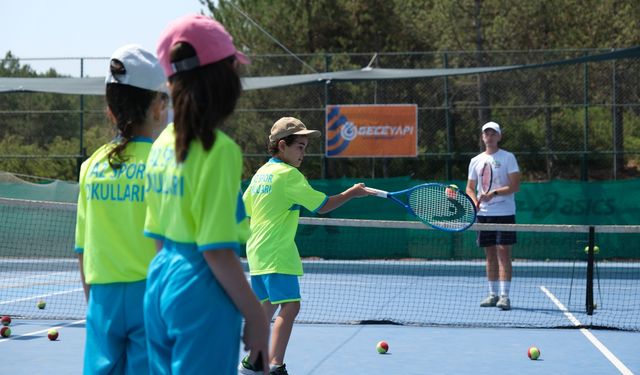 Odunpazarı Belediyesi’nden geleceğin sporcularına destek!
