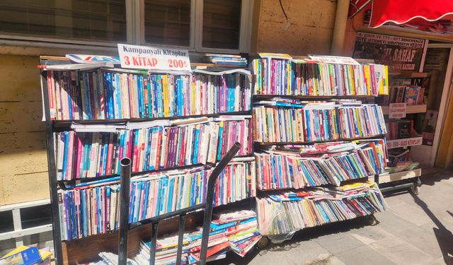 Eskişehir'de sınava hazırlananlar için ekonomik kitap fiyatları