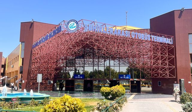 Eskişehir otogarı sessiz: Otobüsçü de esnaf da para kazanamıyor!