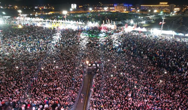 MXGP Türkiye ve Motofest başladı: Gençlik ve spor şöleni Afyon’da!