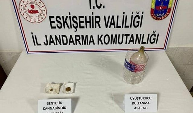 Eskişehir'e zehir getirirken, ekiplerden kaçamadılar!