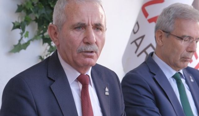 "Ülkemize yeni sahipler, yeni ortaklar çıkarmaya çalışıyorlar"
