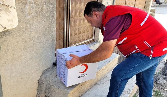 Eskişehir'de yüzler yine gelen yardımlarla güldü
