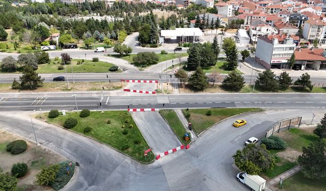 Eskişehir'deki o kavşak araç trafiğine kapalı: 18 Eylül'de açılacak mı?