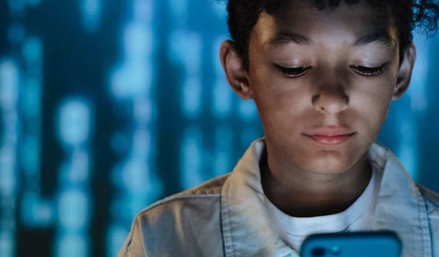 Aileler dikkat: Ekran bağımlılığı ruh sağlığını bozuyor!