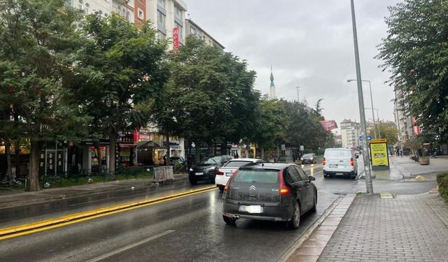Meteoroloji uyarmıştı, hazırlıksız yakalananlar kaçacak yer aradı!