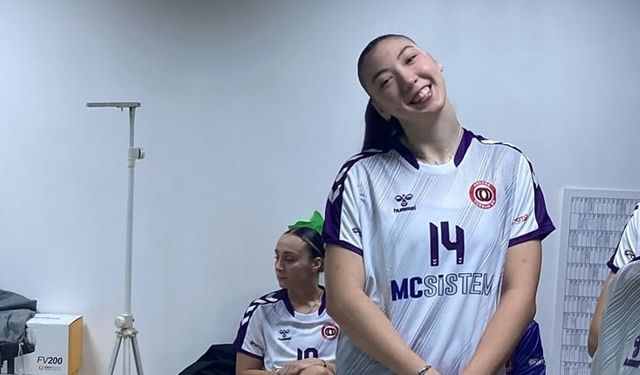 Eskişehirli hentbolcu rakip oldu