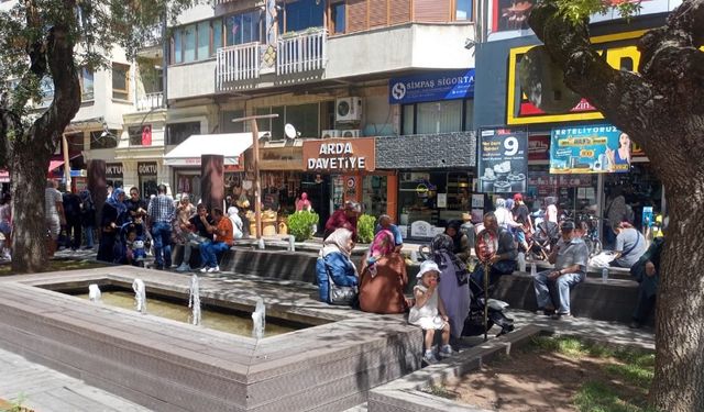 Eskişehir'in alışveriş değil, sosyalleşme noktası!