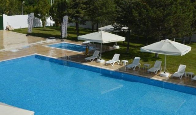 Sakaryabaşı Kadınlar Havuzu'nda yaz sezonu bitti!