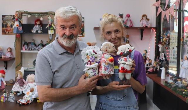 Eskişehirli çiftin bez bebek tutkusu sanata dönüştü!