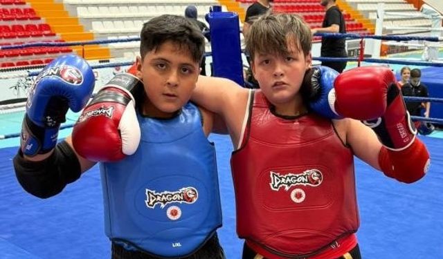 Bilecikli Özcan, Muaythai’de Türkiye’nin zirvesine çıktı