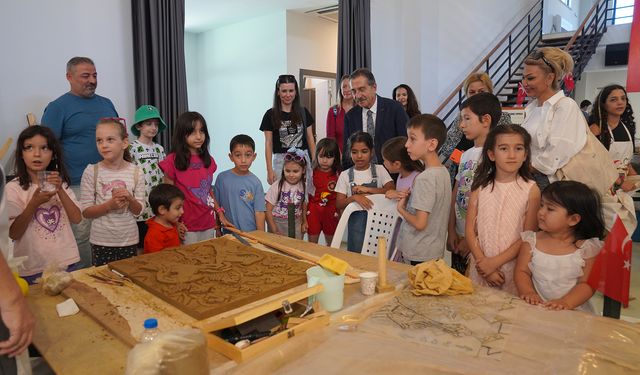 Sanatın kalbi Eskişehir’de atıyor: Çocuklar toprakla hayal kuruyor