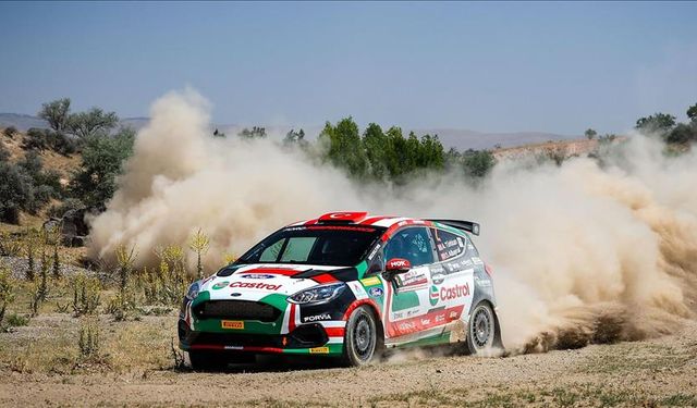 Eskişehir rallisi son buldu: Yarışta zafer Türk ekibinin oldu!