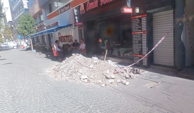 Eskişehir’in merkezine yakışmayan görüntü: Vatandaşlar çözüm bekliyor!