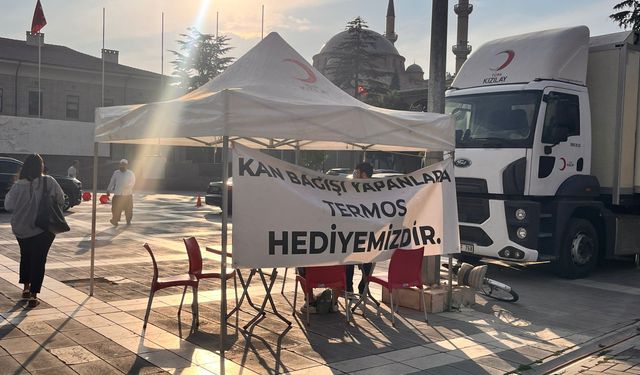 Eskişehir'de Kızılay'dan kan bağışı çağrısı