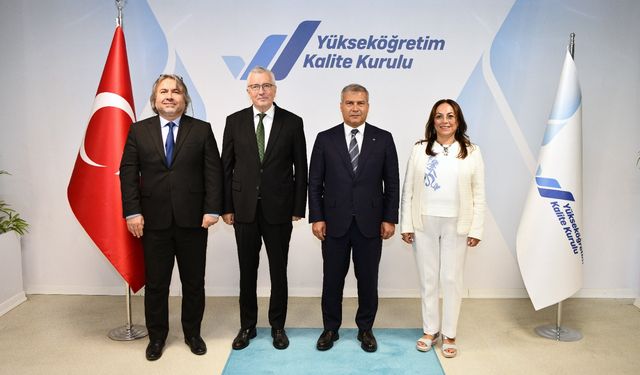 Anadolu Üniversitesinden YÖKAK’a ziyaret!