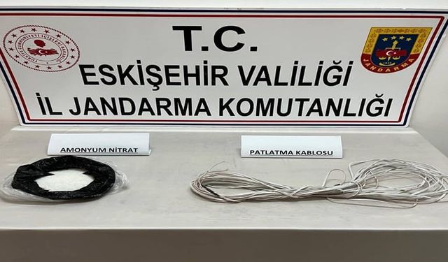 Eskişehir'deki sit alanında patlayıcı maddeyle yakandılar!