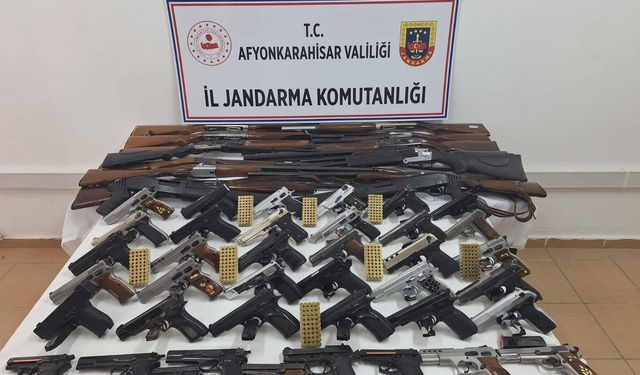 Düğün magandaları yakalandı: 55 silah ele geçirildi!