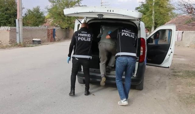 Alpu'da şok uygulama: 311 kişi...