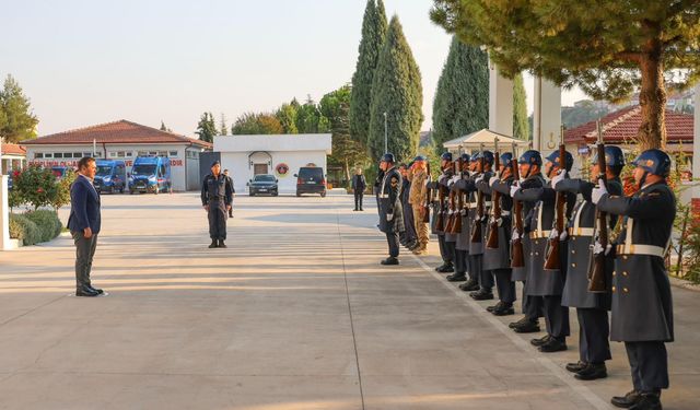Vali Sözer, Bilecik jandarma personeliyle bir araya geldi