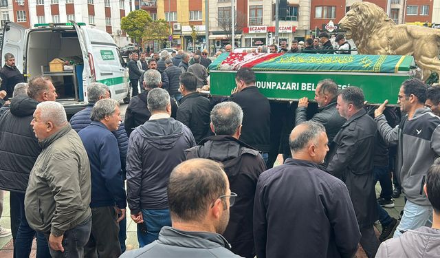 Eskişehir'deki feci kazada can verdi: 13 yaşındaki Öykü'ye acı veda!