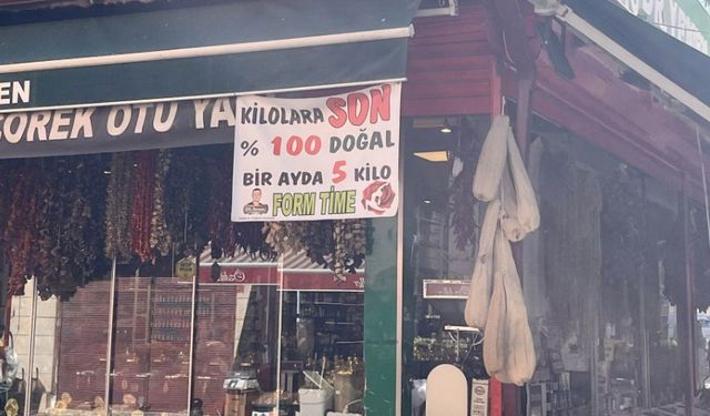 Eskişehir'de aktardaki afiş dikkat çekti!