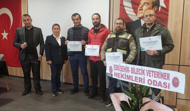 Eskişehir'de ev hayvanı satıcıları sertifika için eğitildi!