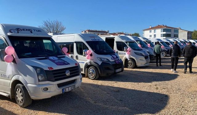 Meme kanserinde erken teşhise dikkat: Broşürler toplu ulaşımda!