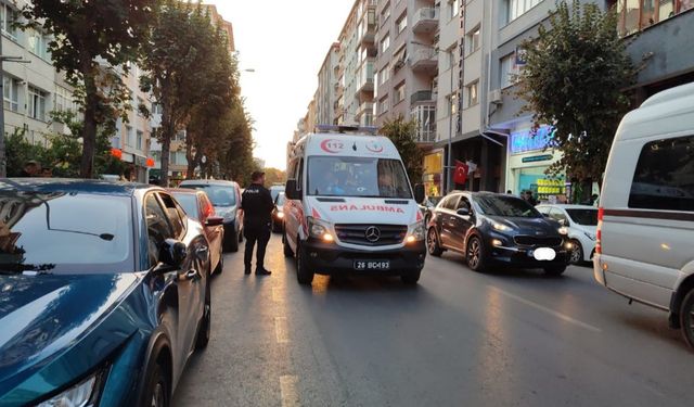 Eskişehir'in işlek caddelerinde ambulanslara bile geçit yok!
