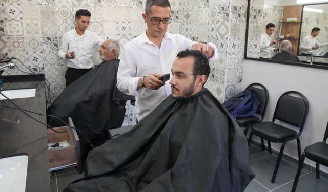 Türkiye’nin ilk kent berberi Eskişehir'de açıldı!