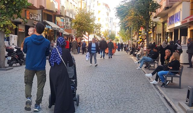 Eskişehir'in o caddesi alışverişin merkezi!